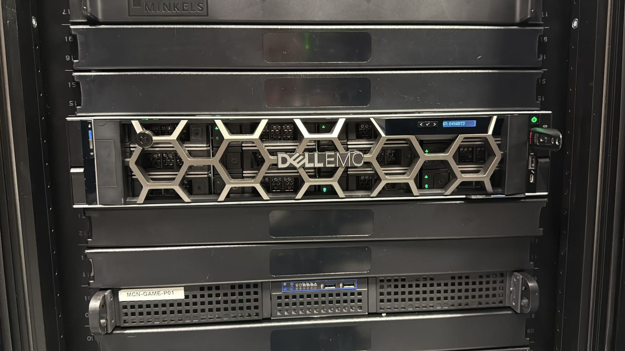 Nasz serwer kopii zapasowych 192 TB w RAID 5