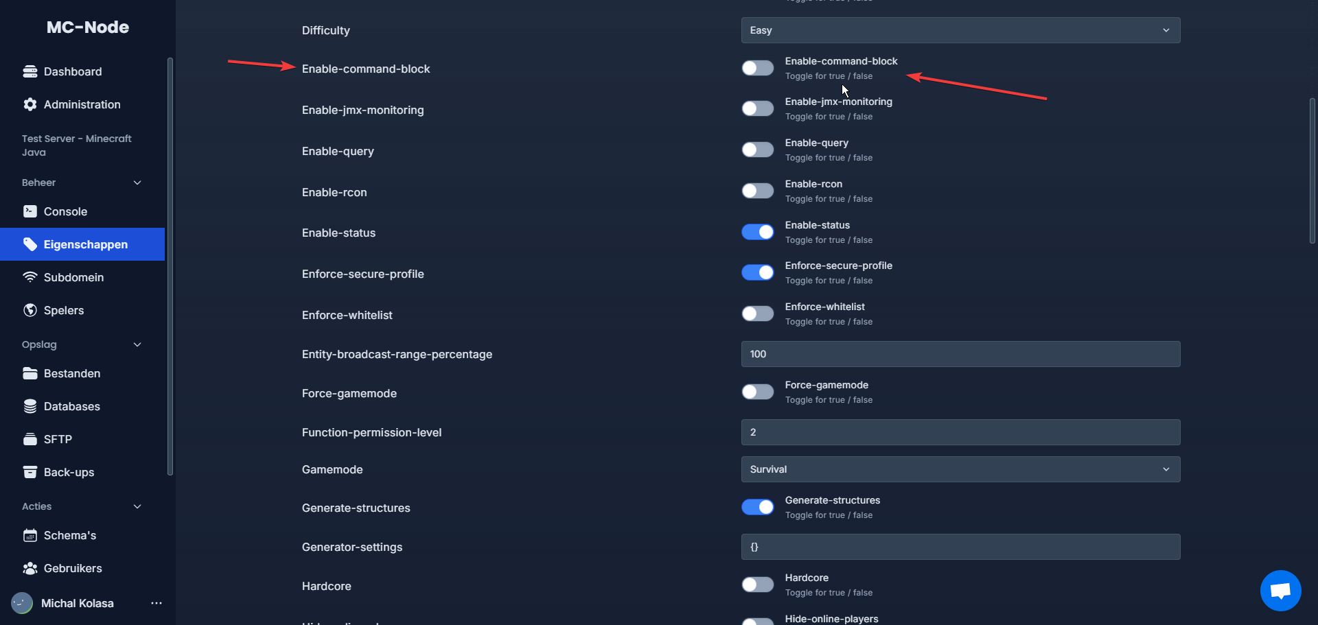 ¿Cómo activo los command blocks?